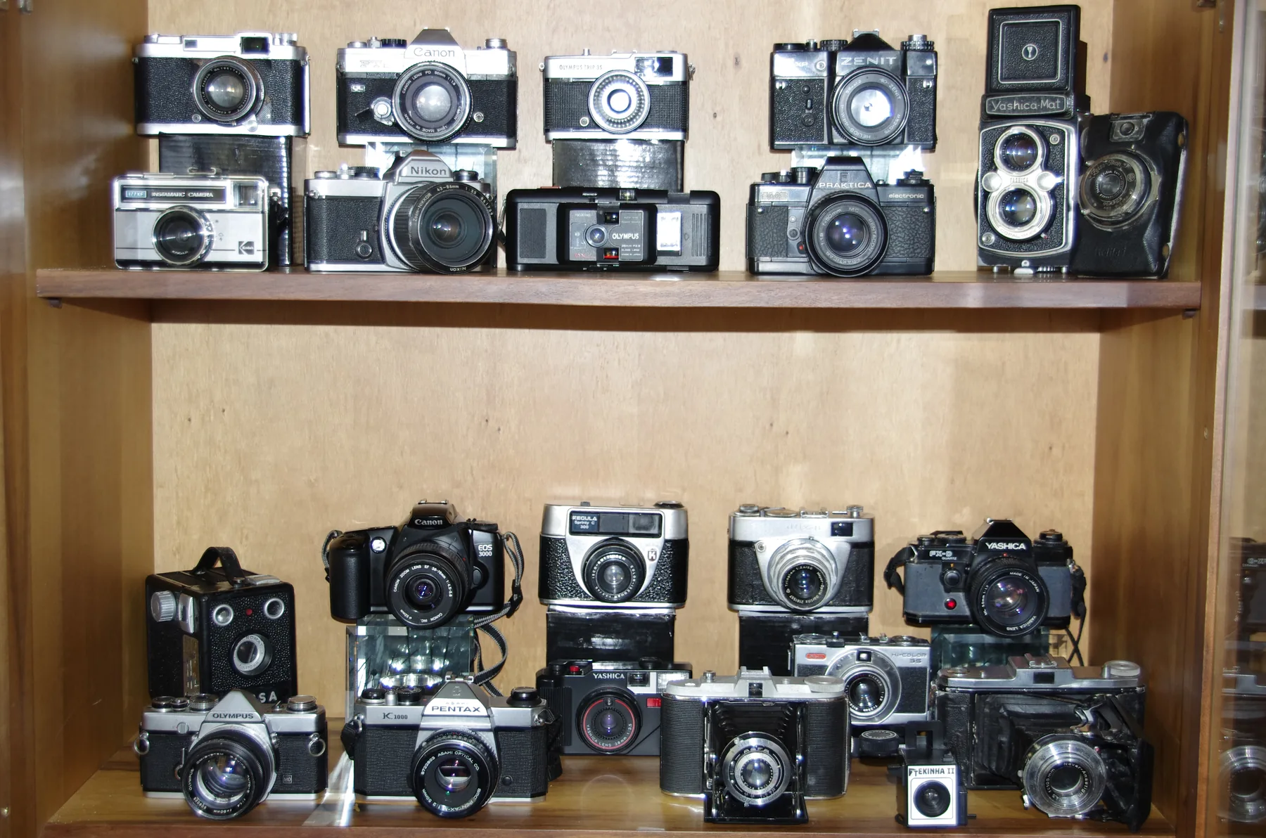 Collection of vintage cameras